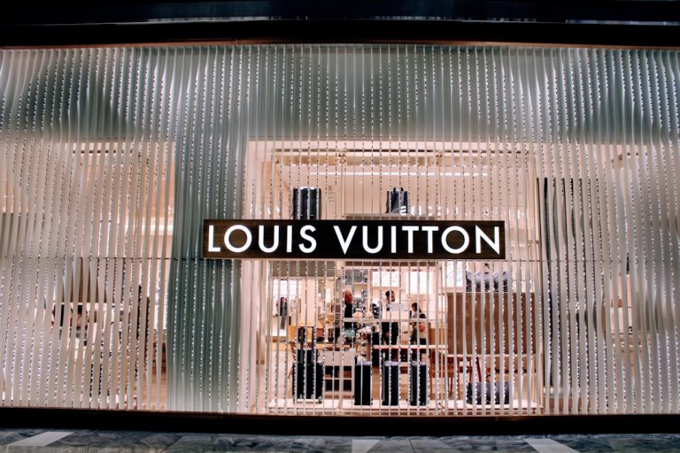 luxury designer clothing websites