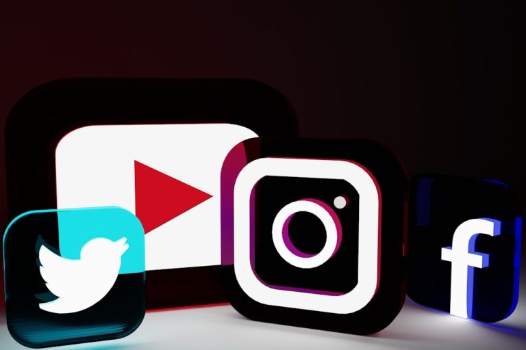 social media marketing examples